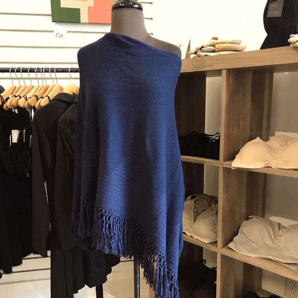 Lilly Pulitzer 🏝 Navy Metallic Floreanna Sweater, New with Tags! One size